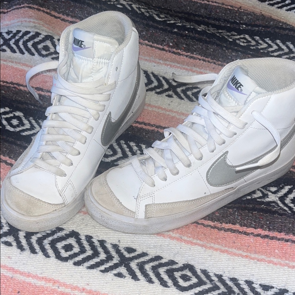 Nike White and Silver High-Tops